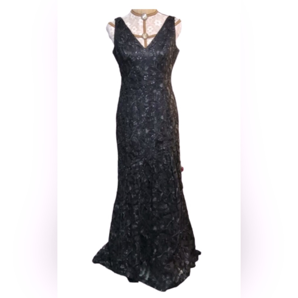 Vince camuto Black Sequin Lace Sleeveless Long Evening Gown - Picture 6 of 13